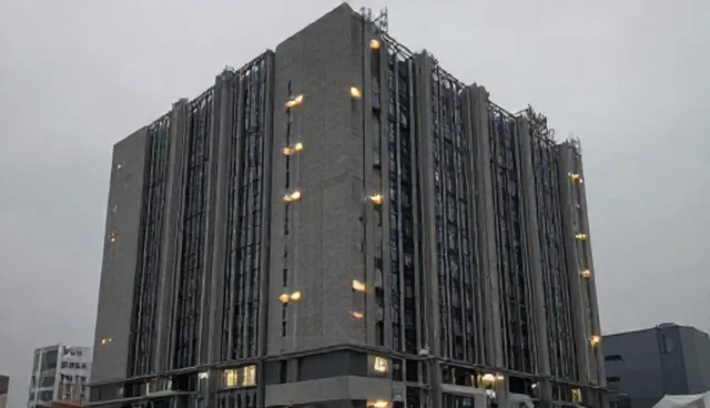 高性能混凝土添加剂性能与适用条件分析